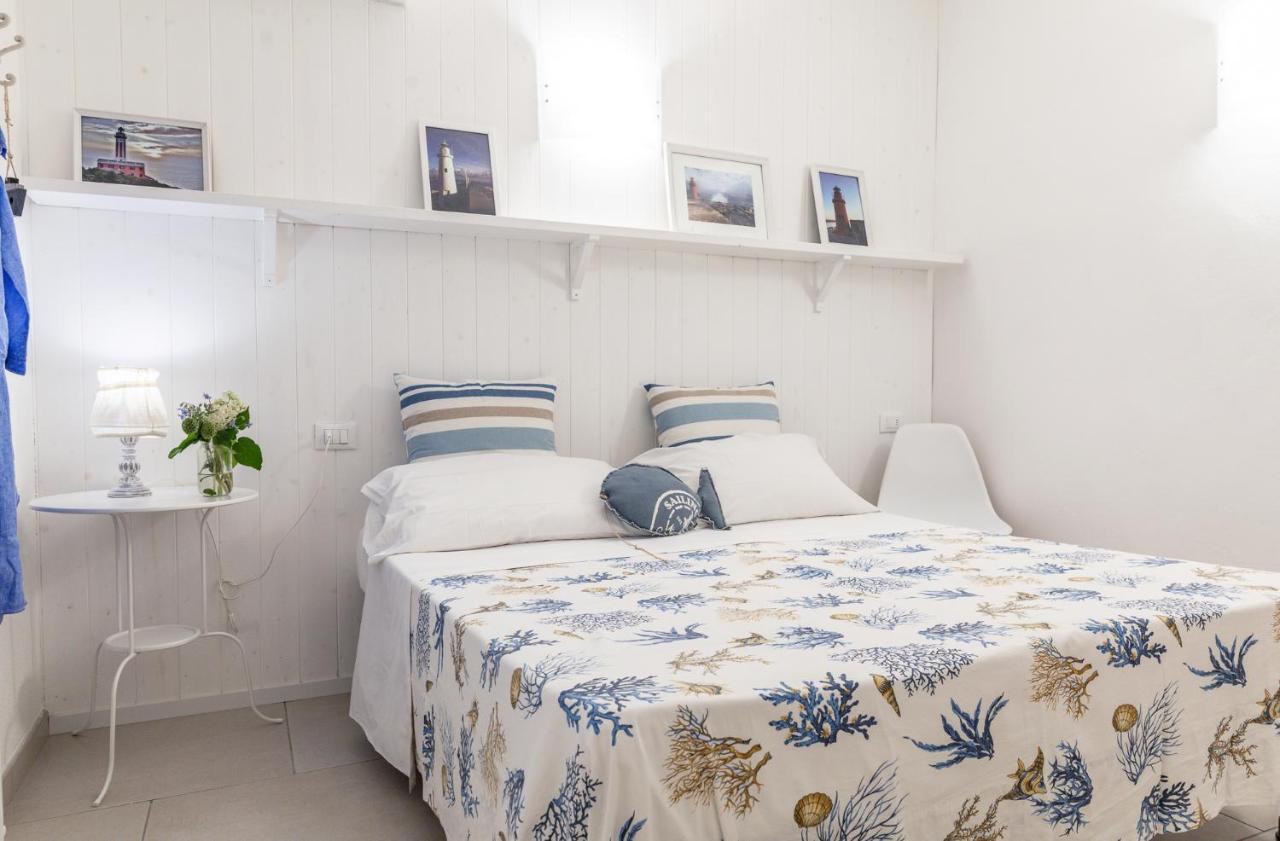 Pochi Passi Dal Mare Apartment San Bartolomeo Al Mare Bagian luar foto