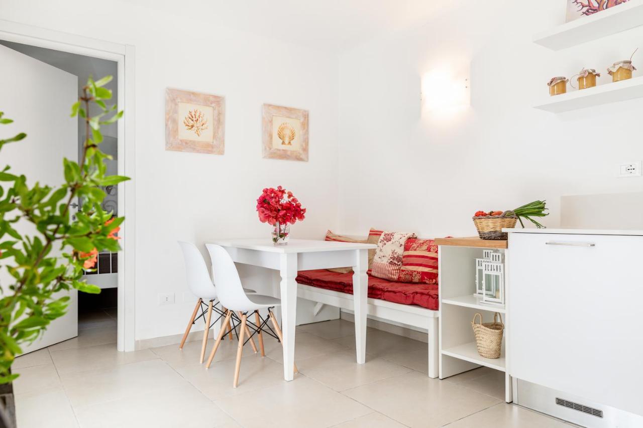 Pochi Passi Dal Mare Apartment San Bartolomeo Al Mare Bagian luar foto