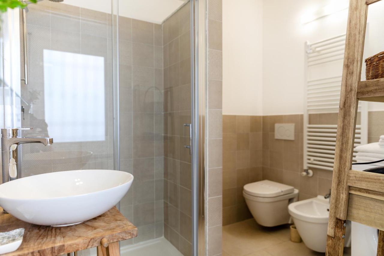 Pochi Passi Dal Mare Apartment San Bartolomeo Al Mare Bagian luar foto