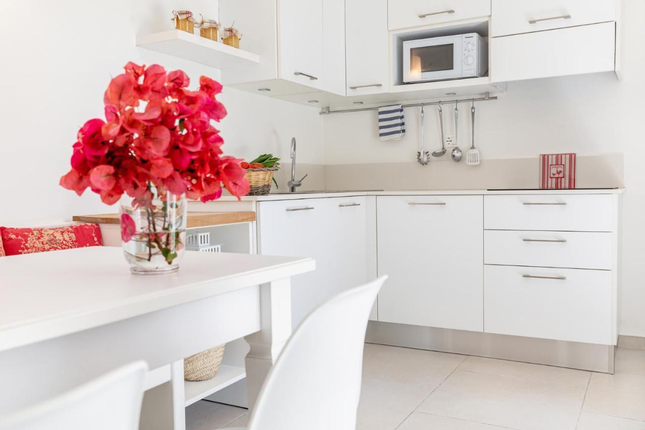 Pochi Passi Dal Mare Apartment San Bartolomeo Al Mare Bagian luar foto