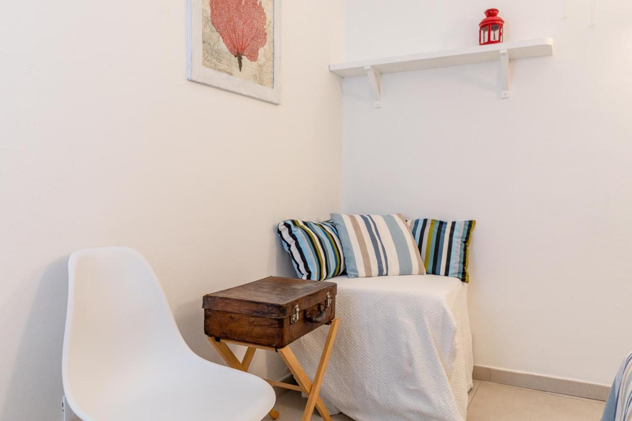 Pochi Passi Dal Mare Apartment San Bartolomeo Al Mare Bagian luar foto