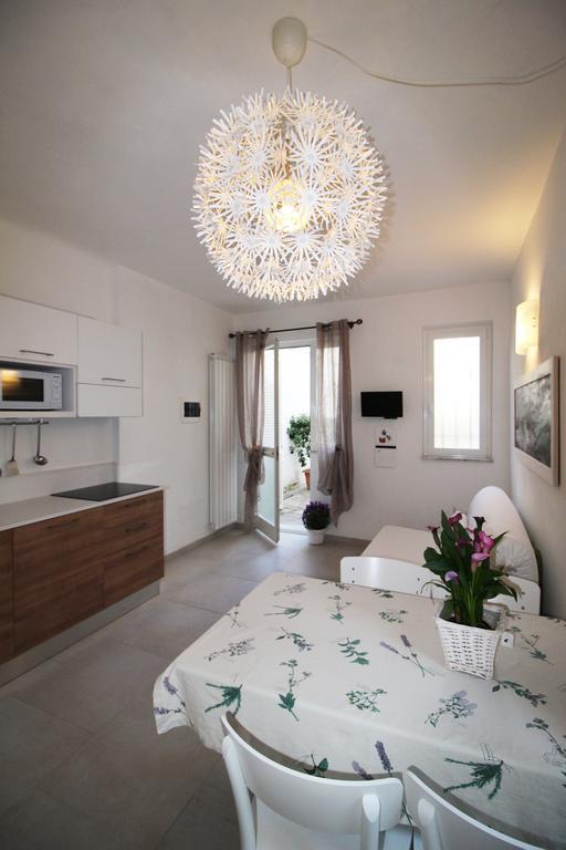 Pochi Passi Dal Mare Apartment San Bartolomeo Al Mare Bagian luar foto